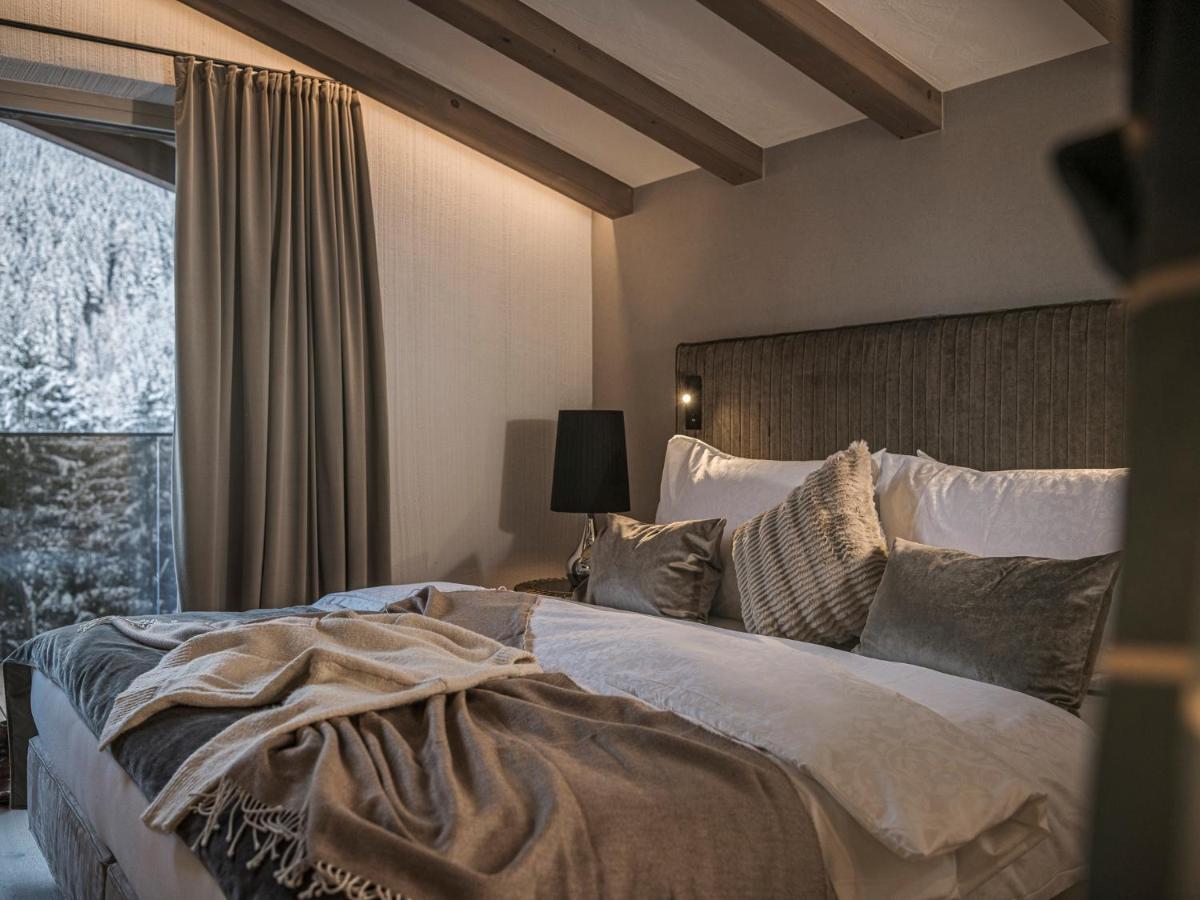 Hotel Bergkristall Zillertal - Adults Only 14 Years Plus Hippach Eksteriør billede
