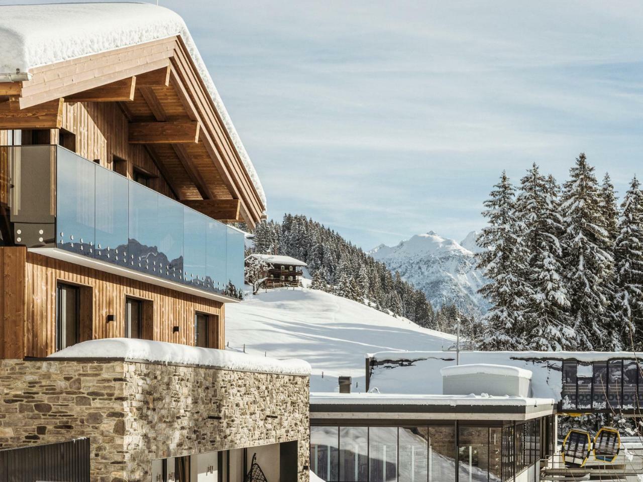Hotel Bergkristall Zillertal - Adults Only 14 Years Plus Hippach Eksteriør billede